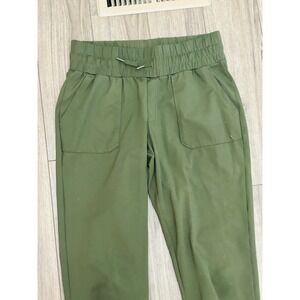Mondetta Performance Luxury Joggers Olive Pants Elastic Waist Pockets Medium